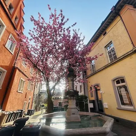 Apartment Ferienunterkunft Mit Sonnenterrasse *