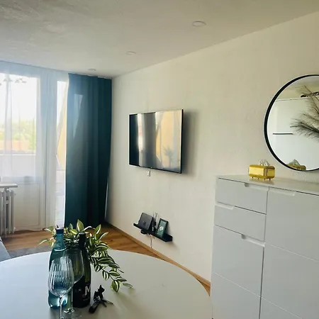 Apartment Ferienunterkunft Mit Sonnenterrasse